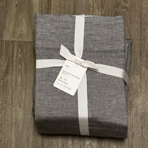 Pottery Barn Belgian Flax Linen King Sheet Set